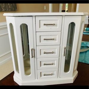 White Jewelry Box